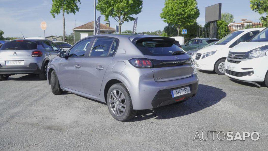 Peugeot 208 1.2 PureTech Active de 2021