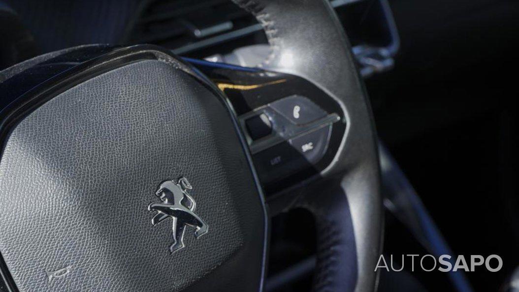 Peugeot 208 1.2 PureTech Active de 2021