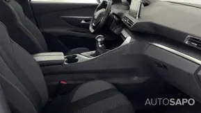 Peugeot 3008 1.2 PureTech Active Pack de 2021