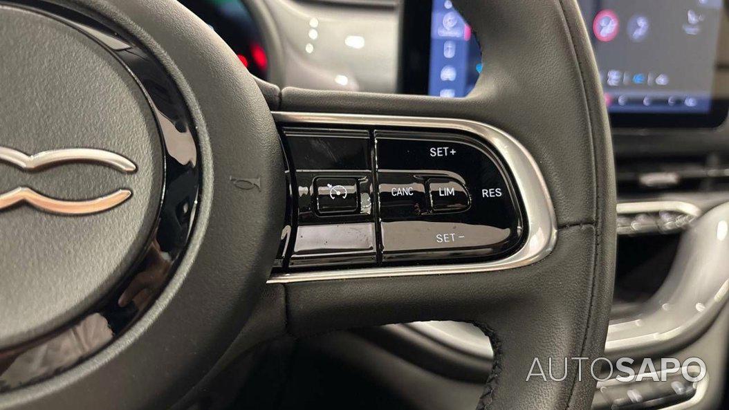Fiat 500e 3+1 42 KWH de 2023
