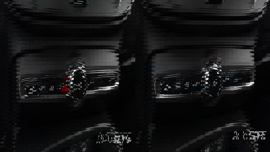 Volvo XC40 1.5 T2 Momentum de 2021