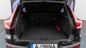 Volvo XC40 1.5 T2 Momentum de 2021