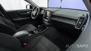 Volvo XC40 1.5 T2 Momentum de 2021