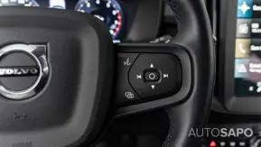 Volvo XC40 1.5 T2 Momentum de 2021