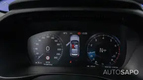 Volvo XC40 1.5 T2 Momentum de 2021