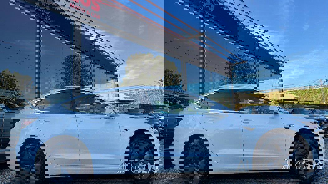 Tesla Model 3 Standard Range Plus RWD de 2020