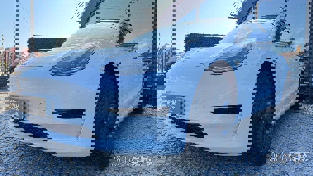 Tesla Model 3 Standard Range Plus RWD de 2020