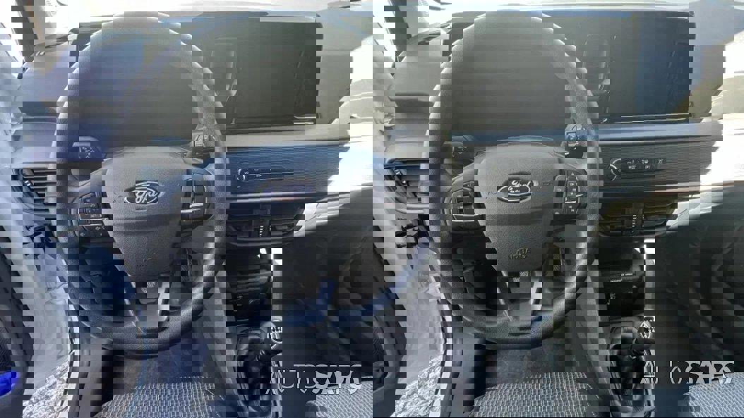 Ford Transit Courier de 2024