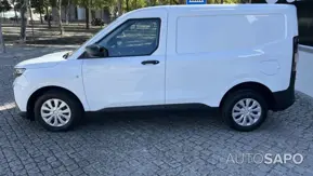 Ford Transit Courier de 2024