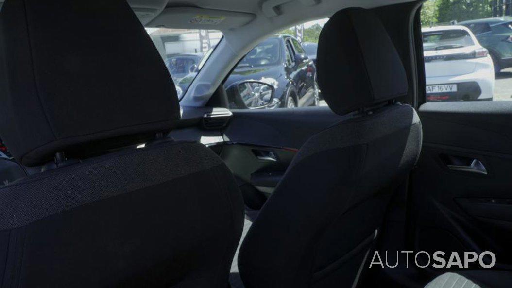 Peugeot 208 1.2 PureTech Active de 2021