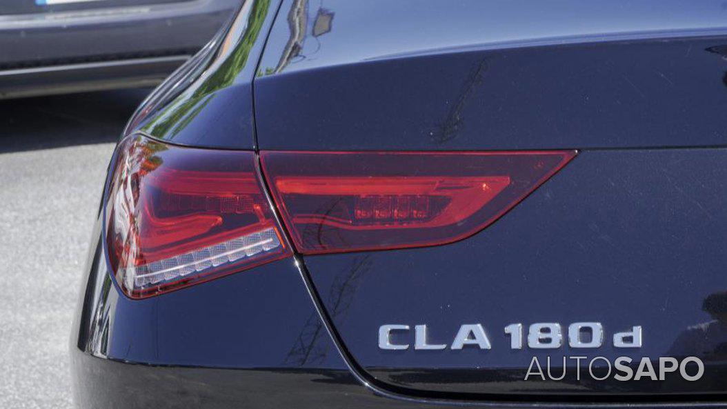 Mercedes-Benz Classe CLA 180 d Progressive Aut. de 2022