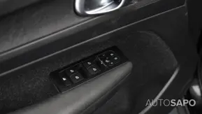 Volvo XC40 1.5 T2 Momentum de 2021