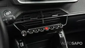 Peugeot e-2008 de 2021
