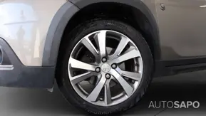 Peugeot 2008 1.2 PureTech Crossway de 2017