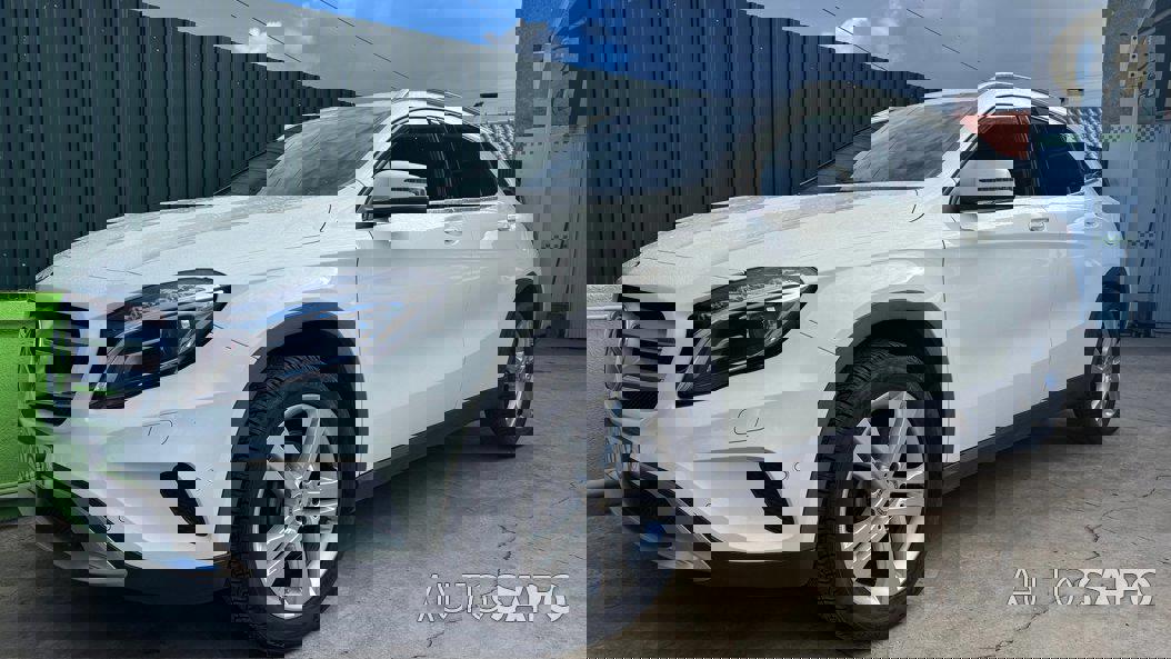 Mercedes-Benz Classe GLA de 2015