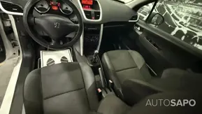 Peugeot 207 1.4 16V Sportium de 2012