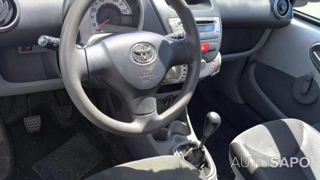 Toyota Aygo 1.0 de 2010