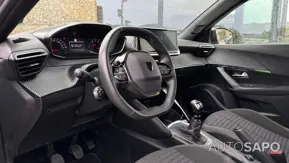 Peugeot 2008 1.2 PureTech Active de 2024