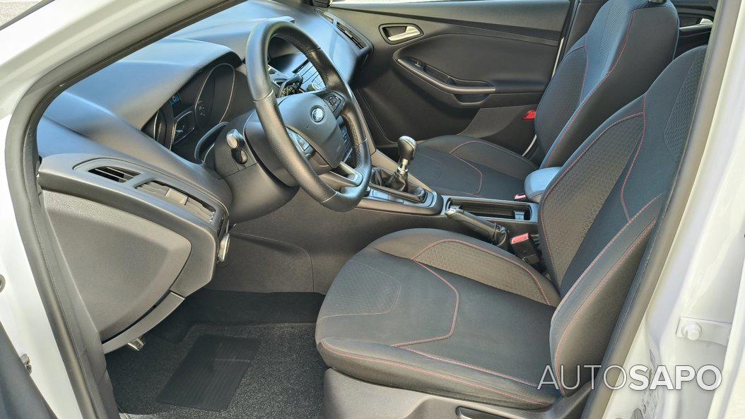Ford Focus 1.0 EcoBoost ST-Line de 2017