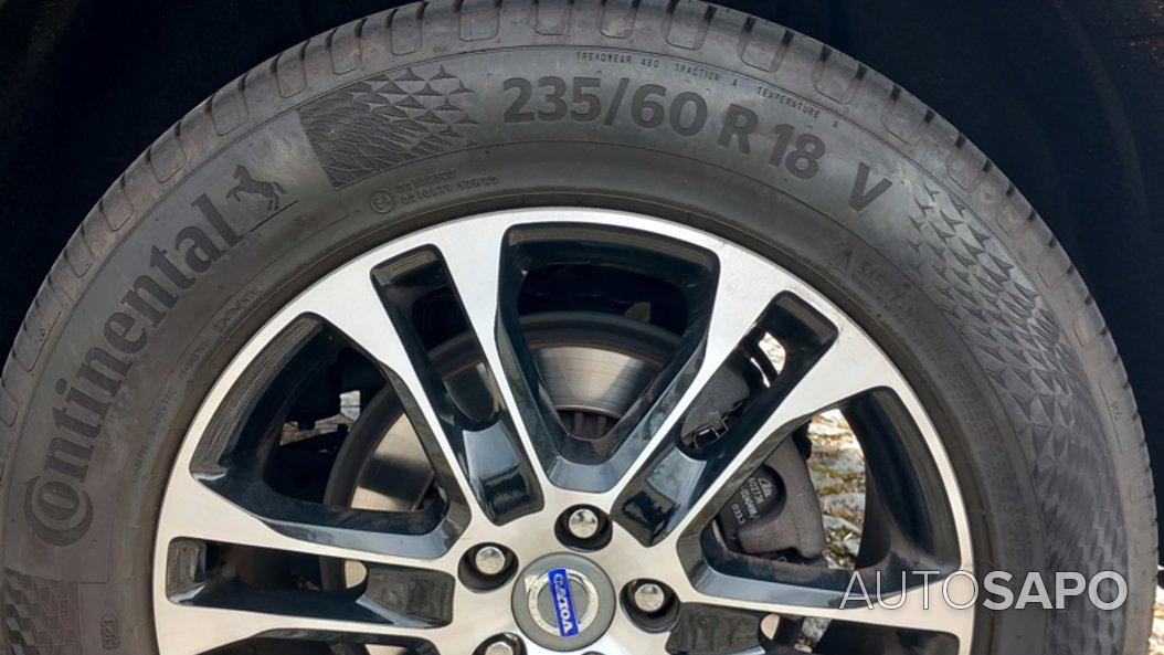 Volvo XC60 2.0 D4 DRIVe Summum de 2013