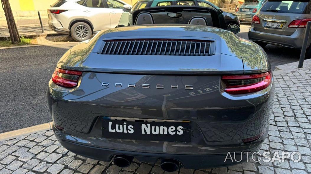 Porsche 911 de 2016