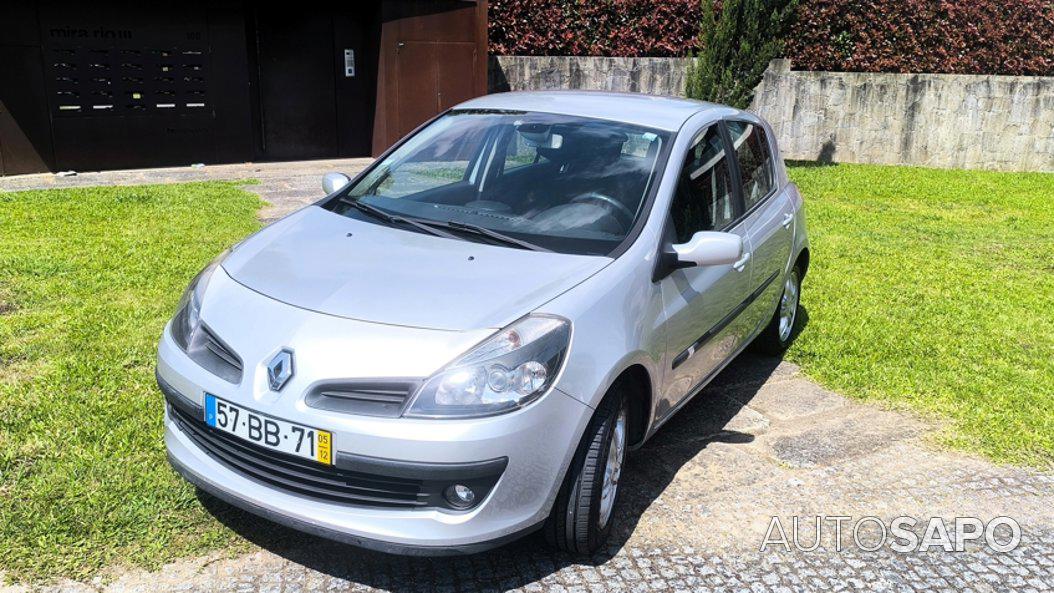 Renault Clio 1.2 16V Confort Dynamique de 2005