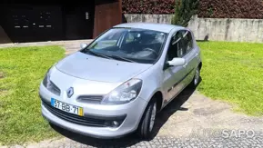 Renault Clio 1.2 16V Confort Dynamique de 2005