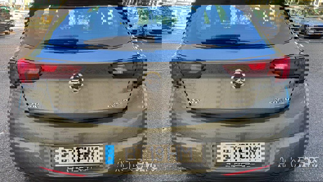 Opel Astra de 2018