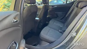 Opel Astra de 2018