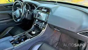 Jaguar XE 2.0 D Prestige Aut. de 2015