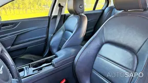 Jaguar XE 2.0 D Prestige Aut. de 2015