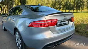 Jaguar XE 2.0 D Prestige Aut. de 2015