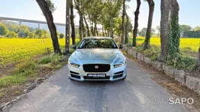 Jaguar XE 2.0 D Prestige Aut. de 2015
