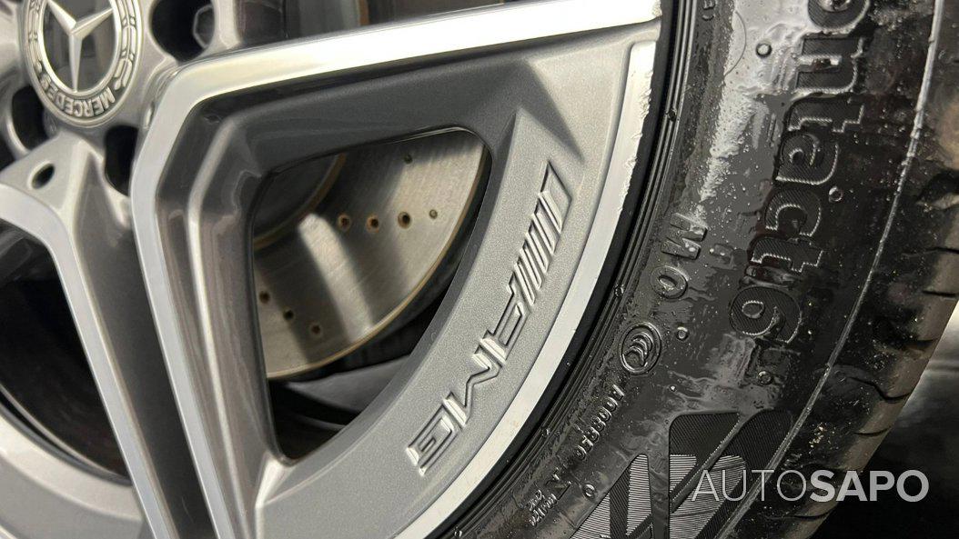 Mercedes-Benz Classe A 250 e AMG Line de 2021