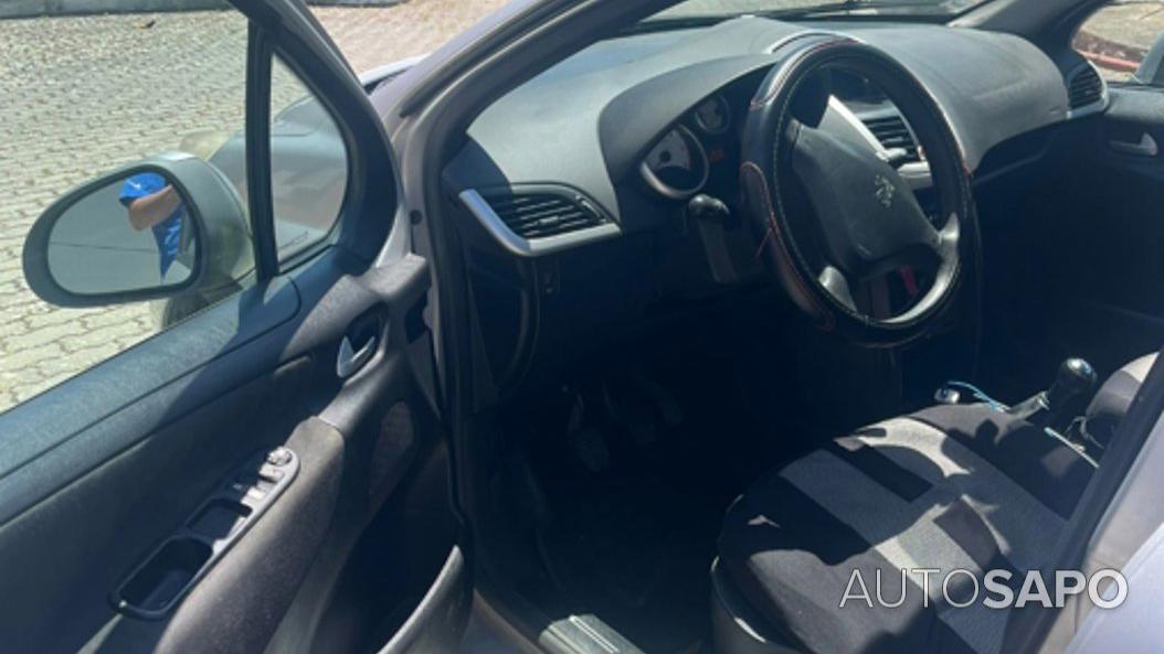 Peugeot 207 1.4 HDi Premium de 2006