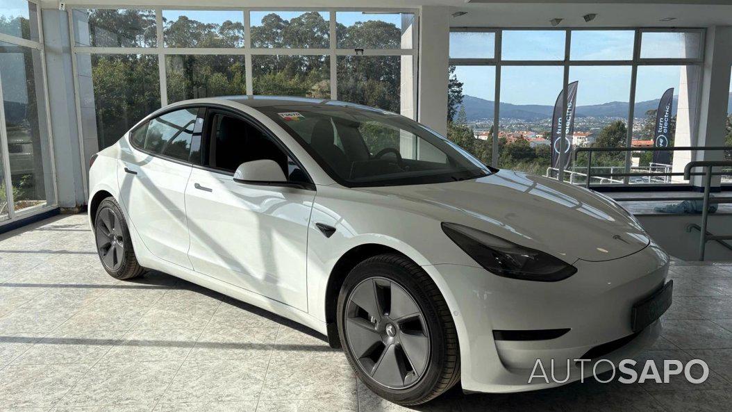 Tesla Model 3 Standard Range Plus RWD de 2022