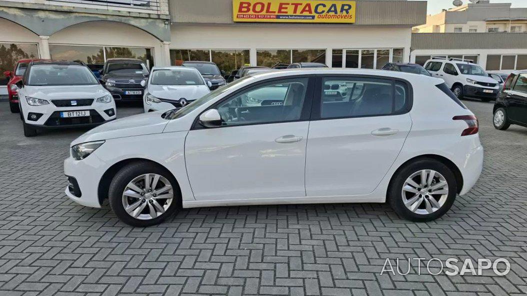 Peugeot 308 1.2 PureTech Style de 2021
