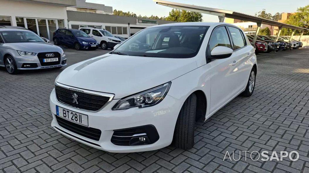 Peugeot 308 1.2 PureTech Style de 2021