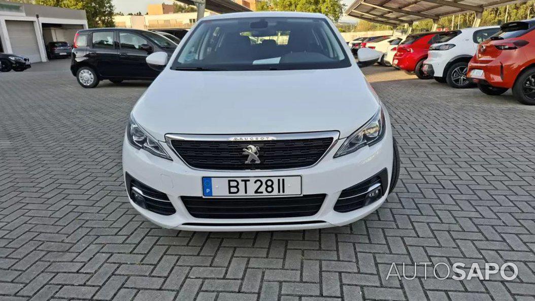 Peugeot 308 1.2 PureTech Style de 2021