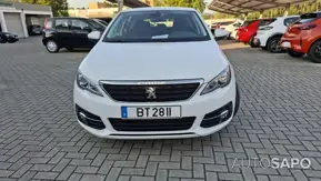 Peugeot 308 1.2 PureTech Style de 2021