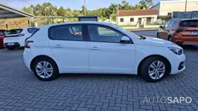 Peugeot 308 1.2 PureTech Style de 2021