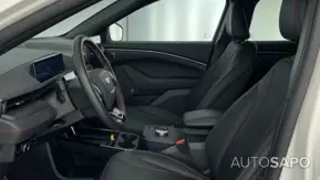 Ford Mustang Mach-E AWD de 2024