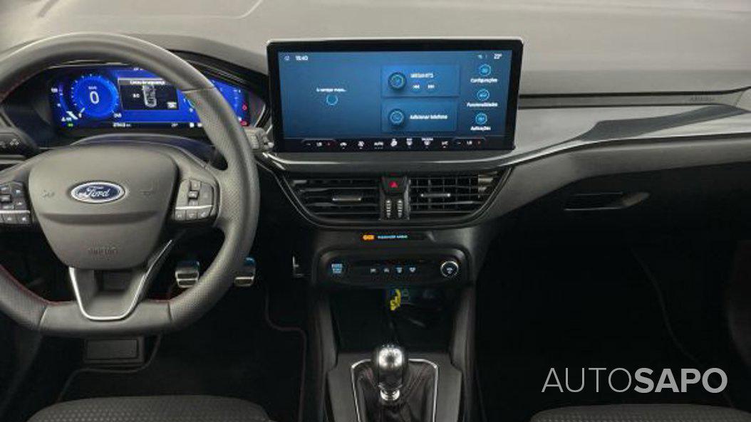 Ford Focus 1.0 EcoBoost MHEV ST-Line X de 2023