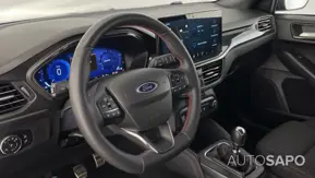 Ford Focus 1.0 EcoBoost MHEV ST-Line X de 2023