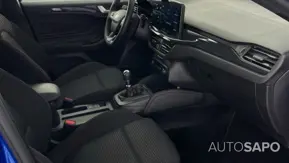 Ford Focus 1.0 EcoBoost MHEV ST-Line X de 2023