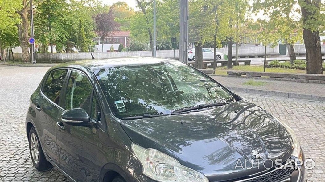 Peugeot 208 de 2014