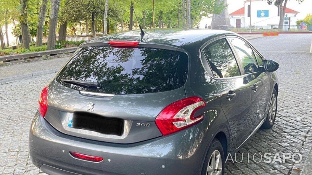 Peugeot 208 de 2014