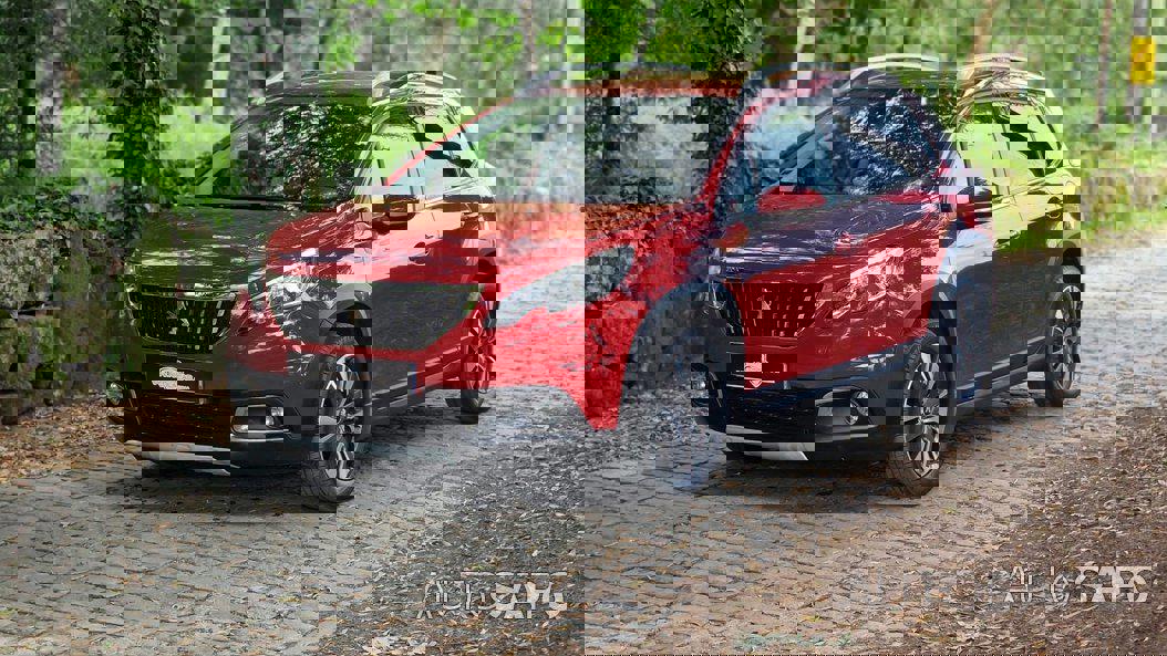 Peugeot 2008 1.2 PureTech Allure EAT6 de 2018