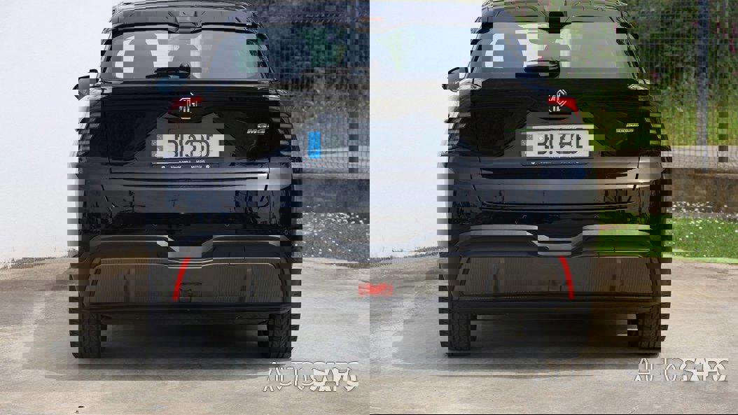 MG MG4 51 kWh Standard de 2024
