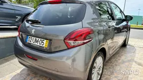Peugeot 208 1.2 PureTech Style de 2018